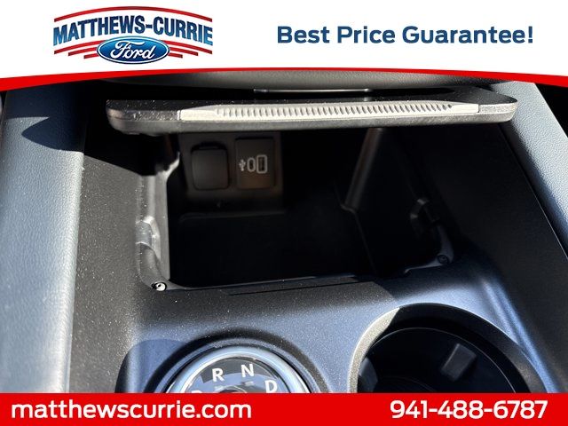 Used 2025 Ford Explorer - photo 23