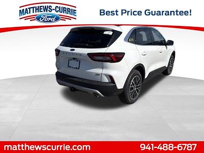 New 2025 Ford Escape - photo 2