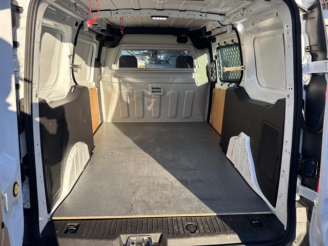 Used 2018 Ford Transit Connect - photo 5