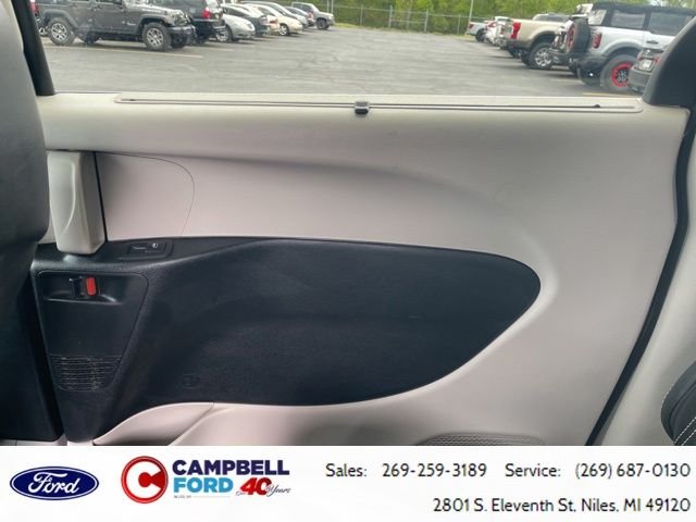 Used 2024 Chrysler Pacifica - photo 19