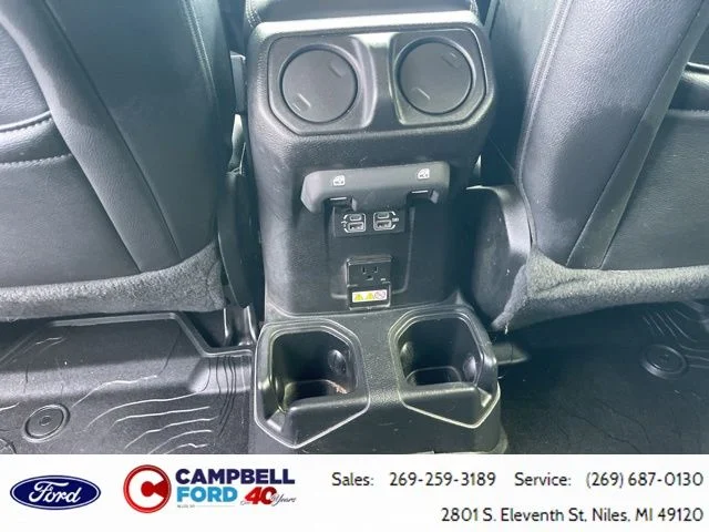 Used 2020 Jeep Gladiator - photo 21