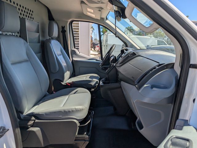 Used 2018 Ford Transit 150 - photo 17