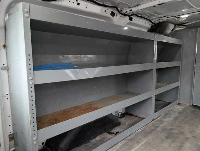 Used 2019 Ford Transit 250 - photo 2