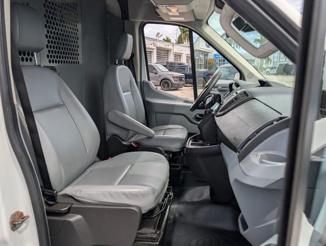 Used 2018 Ford Transit 250 - photo 19