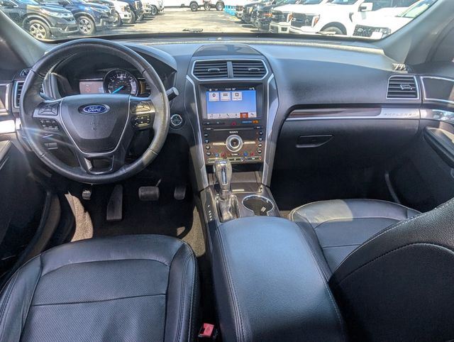 Used 2019 Ford Explorer - photo 13