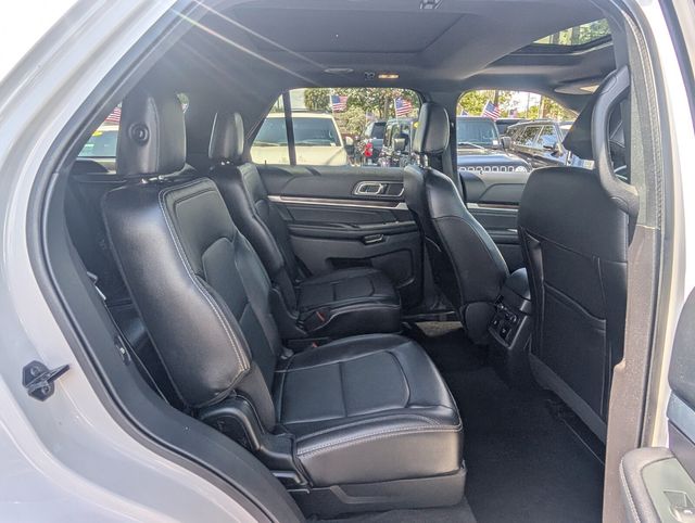 Used 2019 Ford Explorer - photo 16