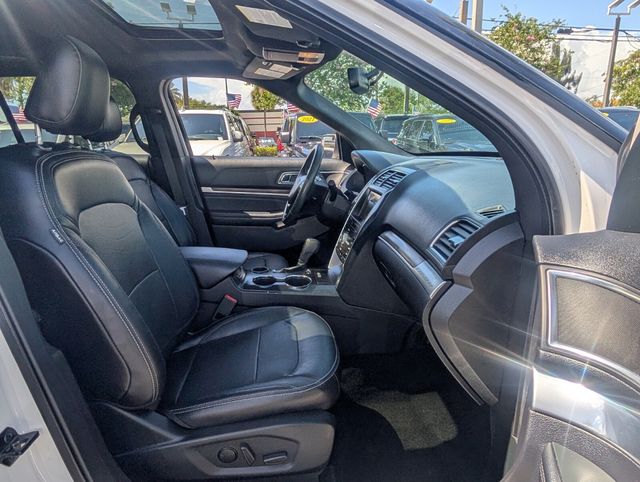Used 2019 Ford Explorer - photo 17