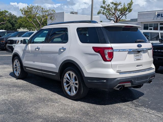 Used 2019 Ford Explorer - photo 2