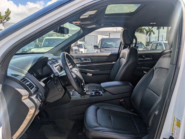 Used 2019 Ford Explorer - photo 8