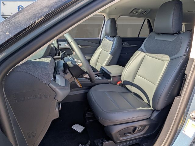 New 2026 Ford Explorer - photo 6