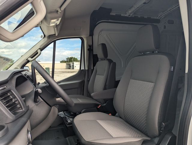 New 2026 Ford Transit 150 - photo 6