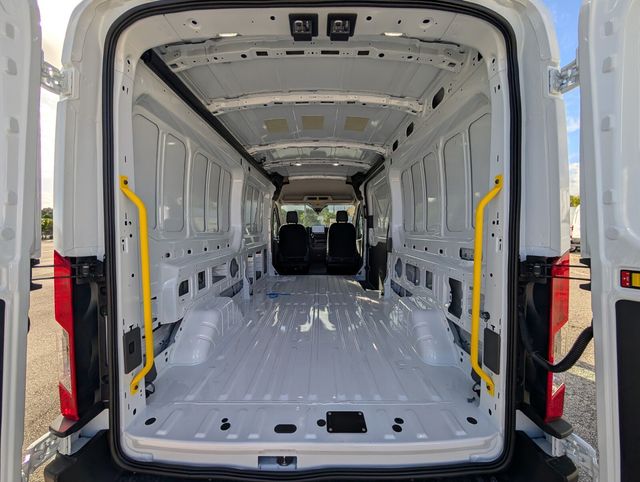 New 2026 Ford Transit 250 - photo 2