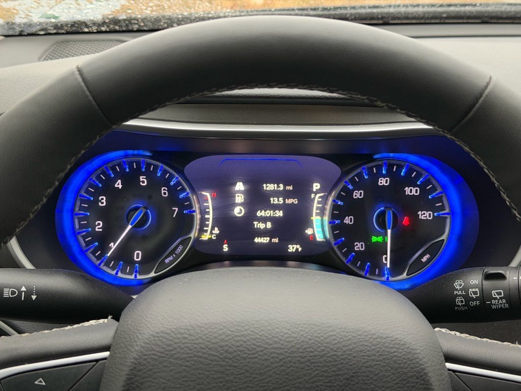 Used 2024 Chrysler Pacifica - photo 19