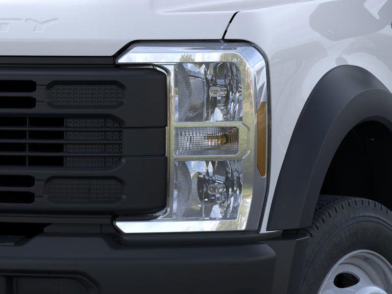 New 2026 Ford F-550 - photo 20