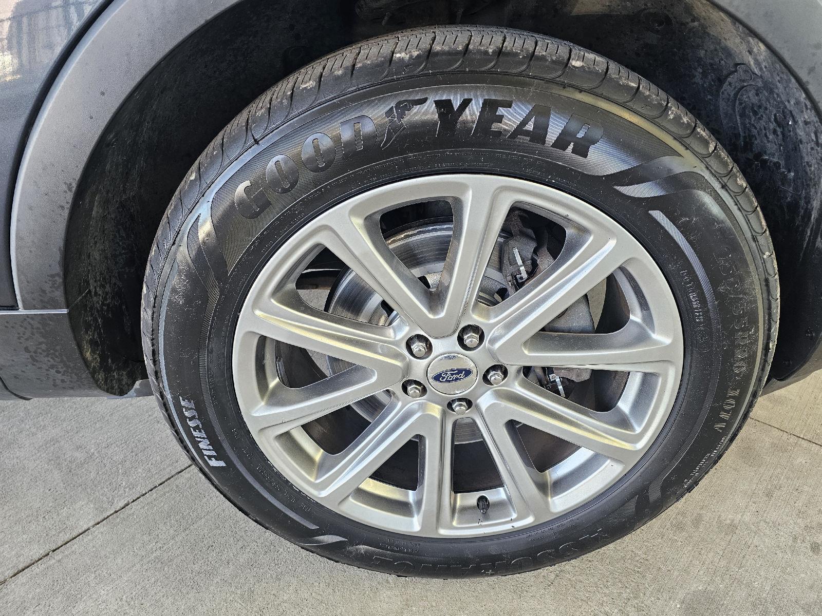 Used 2017 Ford Explorer - photo 11