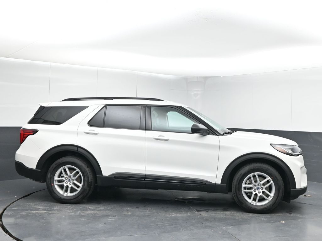 New 2026 Ford Explorer - photo 1