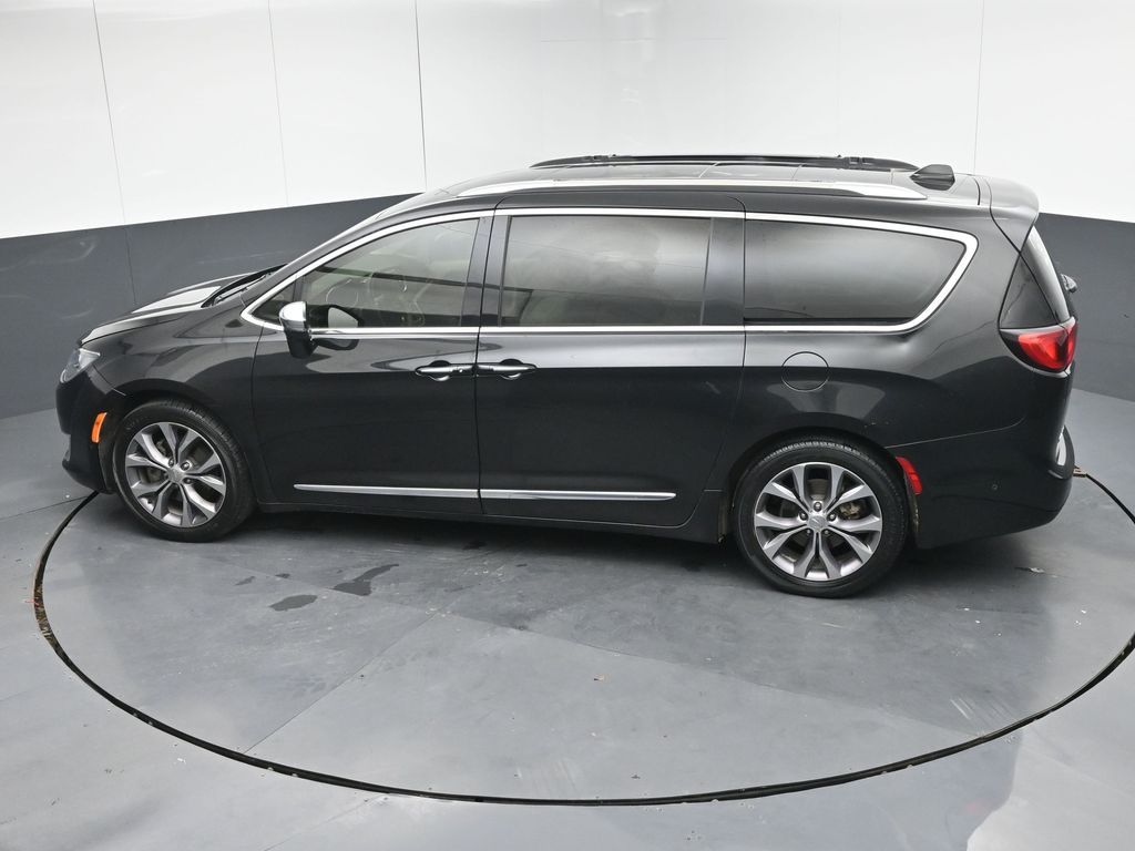 Used 2020 Chrysler Pacifica - photo 26
