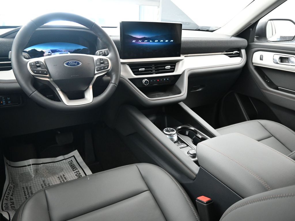 New 2026 Ford Explorer - photo 14