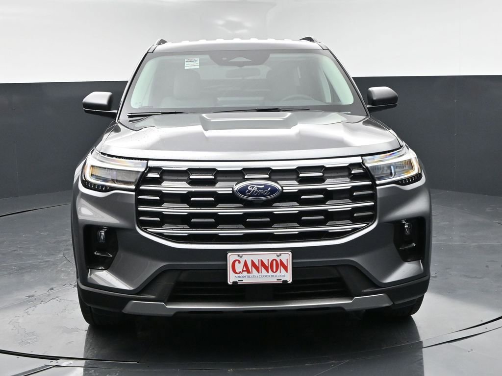 New 2026 Ford Explorer - photo 2