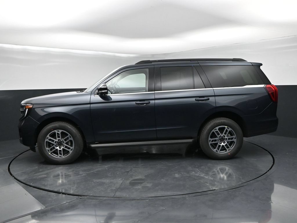 New 2026 Ford Expedition - photo 3