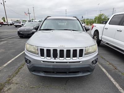 Used 2016 Jeep Compass - photo 2