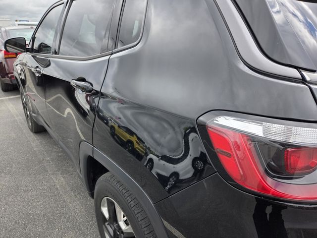 Used 2018 Jeep Compass - photo 6