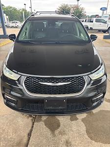 2022 Chrysler Pacifica FWD Minivan for sale #NR214811 - photo 2