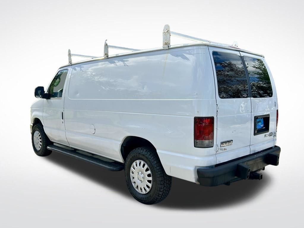 Used 2013 Ford E-250 - photo 5