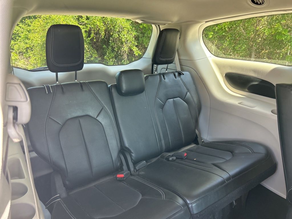 Used 2024 Chrysler Pacifica - photo 55