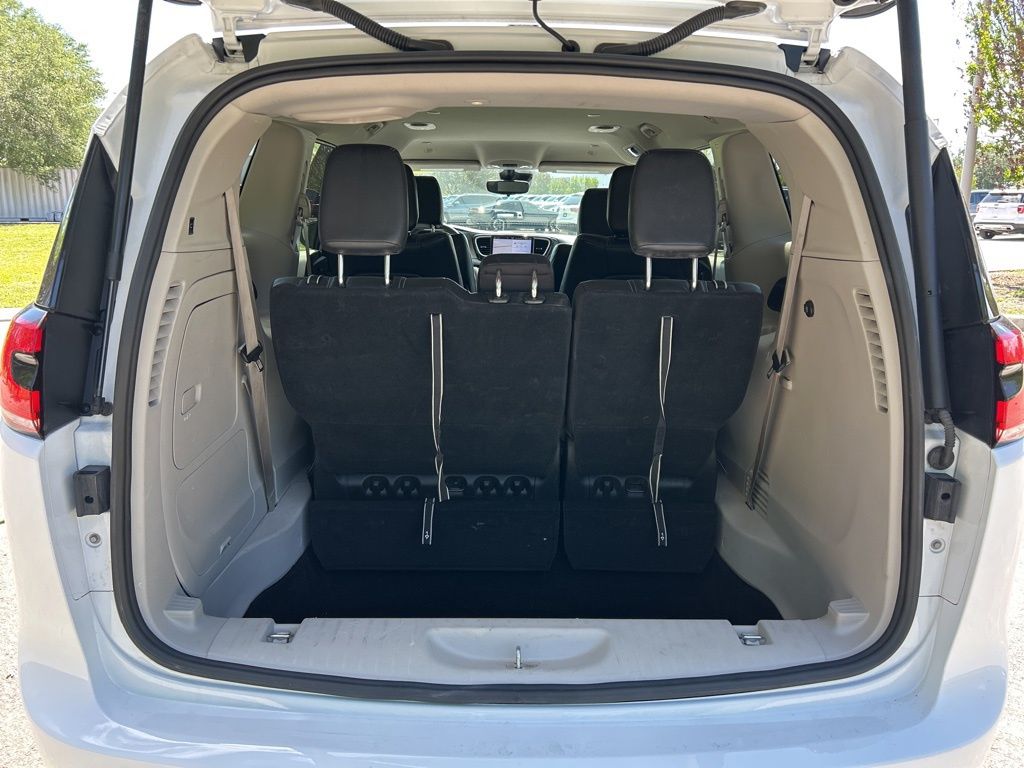 Used 2024 Chrysler Pacifica - photo 57