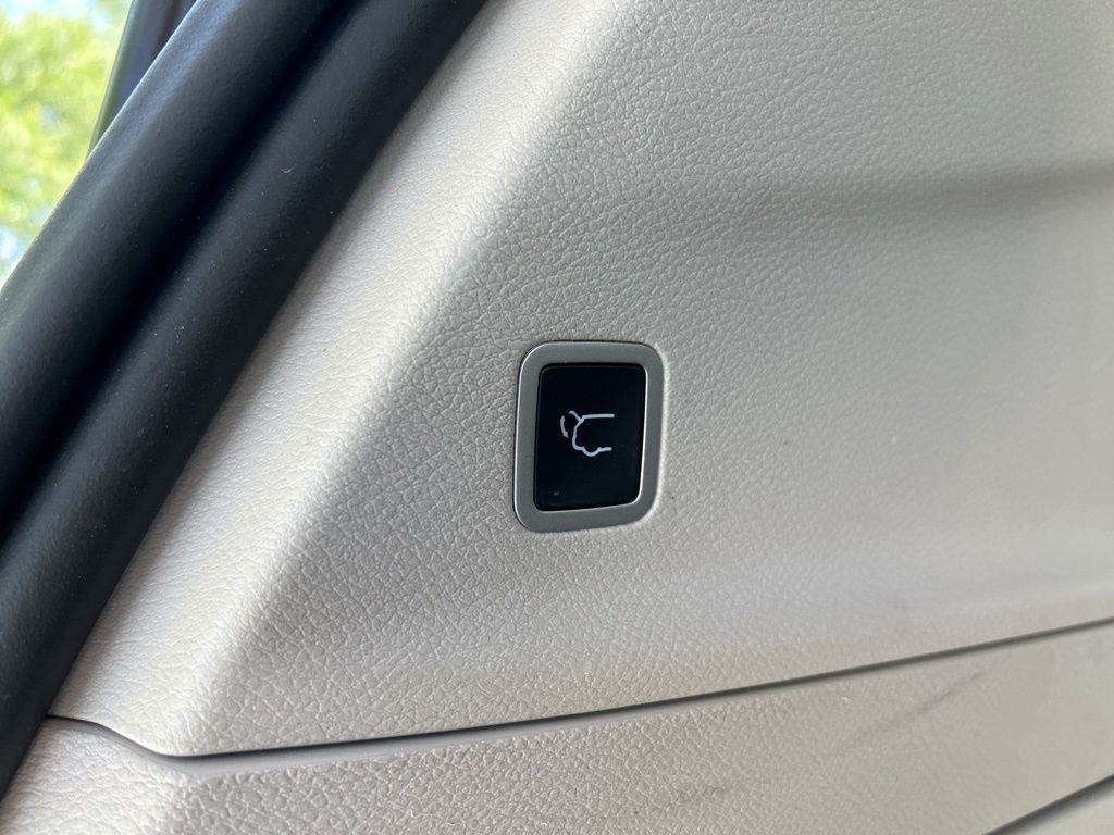 Used 2024 Chrysler Pacifica - photo 59