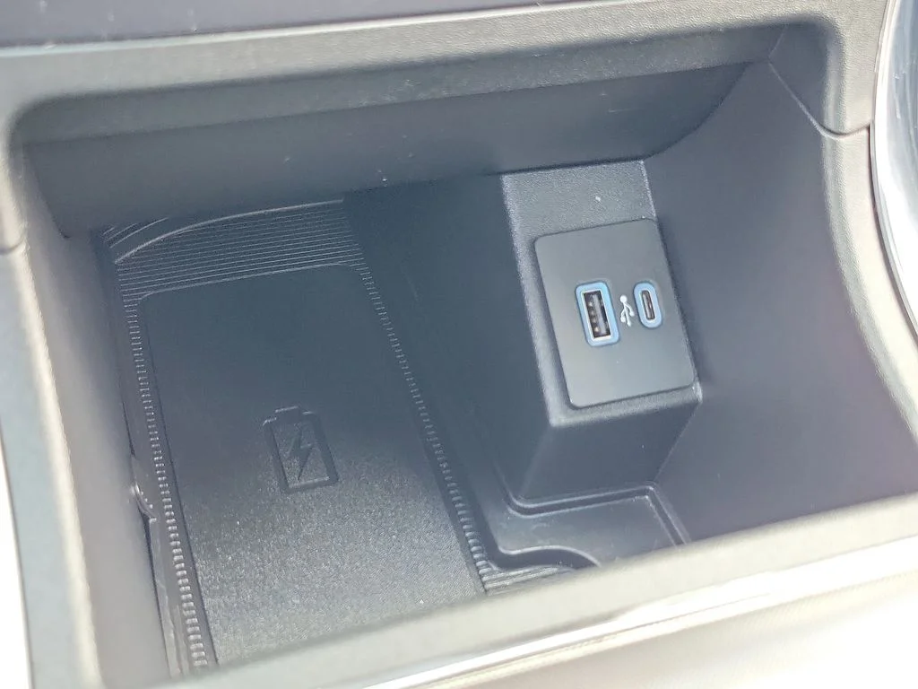 Used 2022 Ford Edge - photo 26