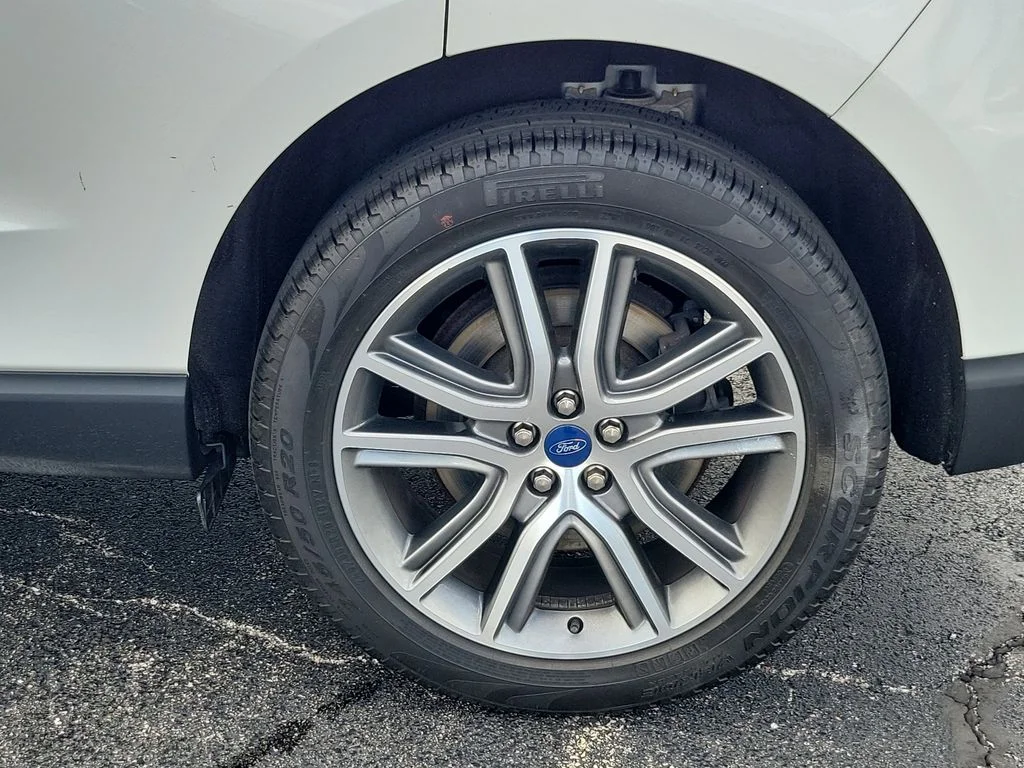 Used 2022 Ford Edge - photo 31
