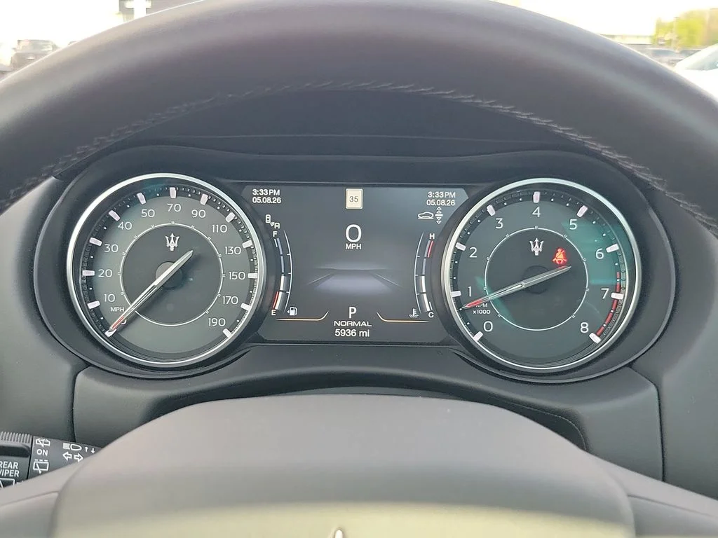 Used 2023 Maserati Levante - photo 22