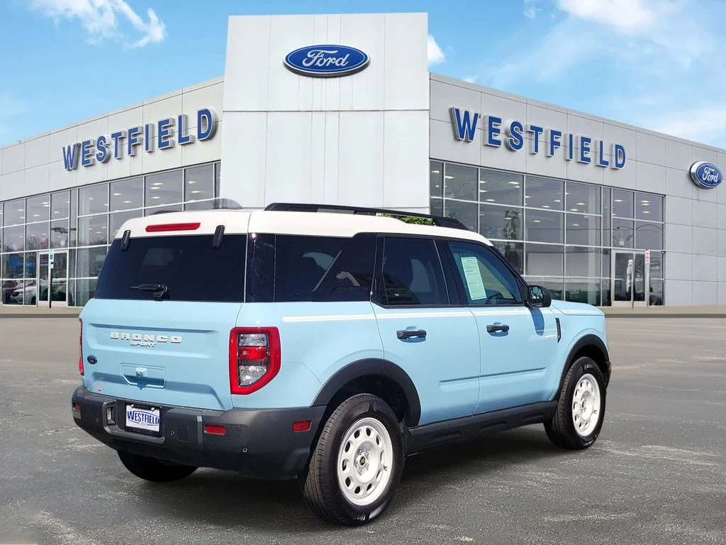 Used 2025 Ford Bronco Sport - photo 2