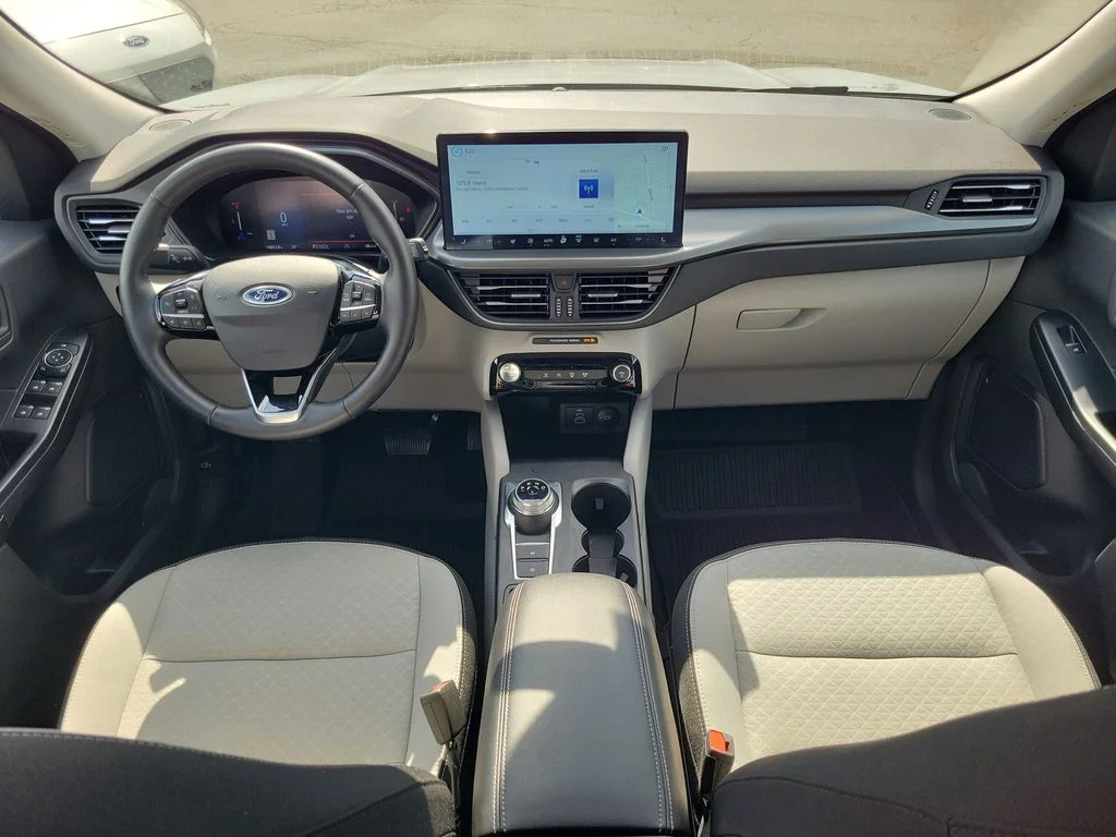 Used 2025 Ford Escape - photo 13
