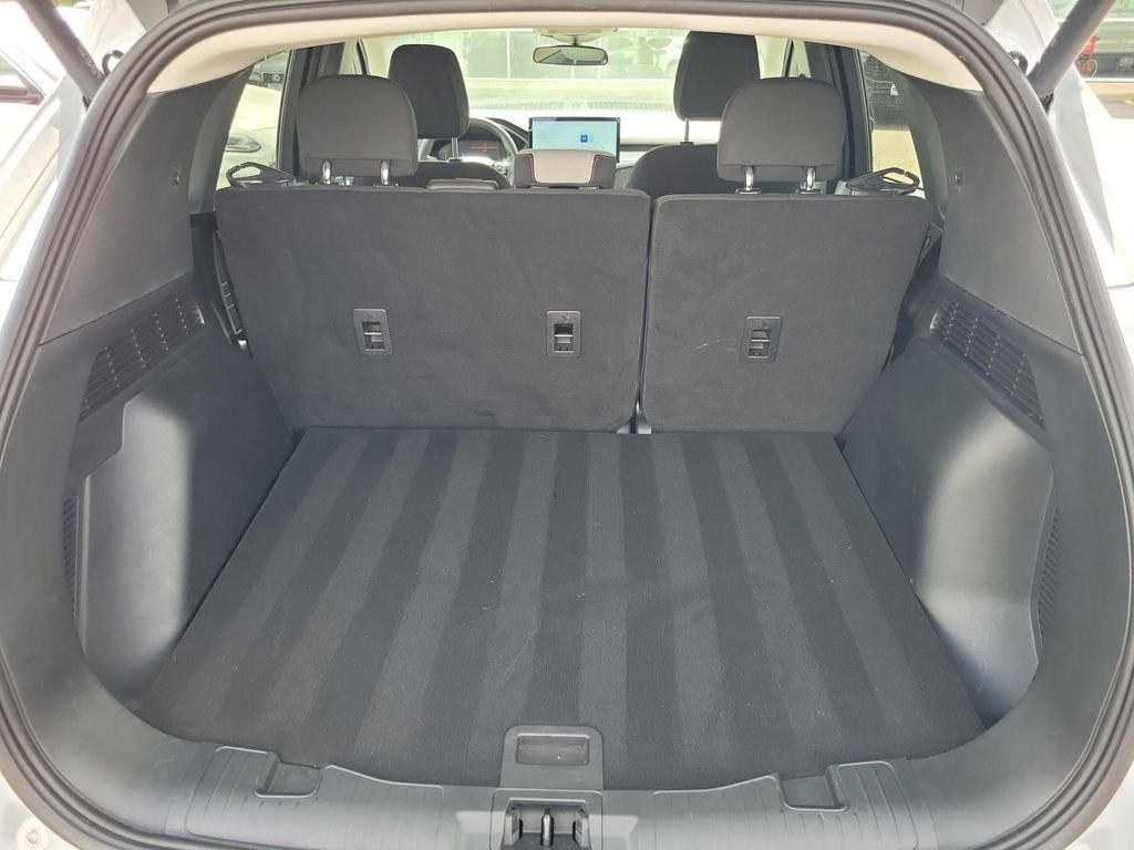 Used 2025 Ford Escape - photo 8
