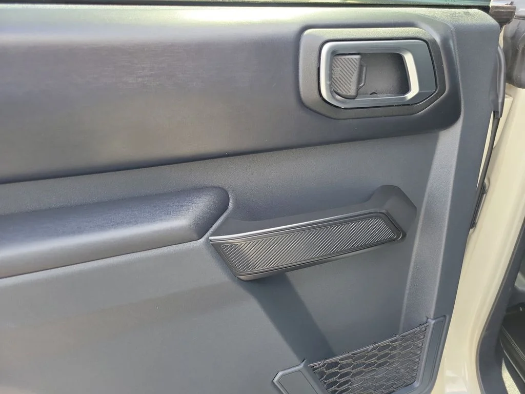 Used 2025 Ford Bronco - photo 10