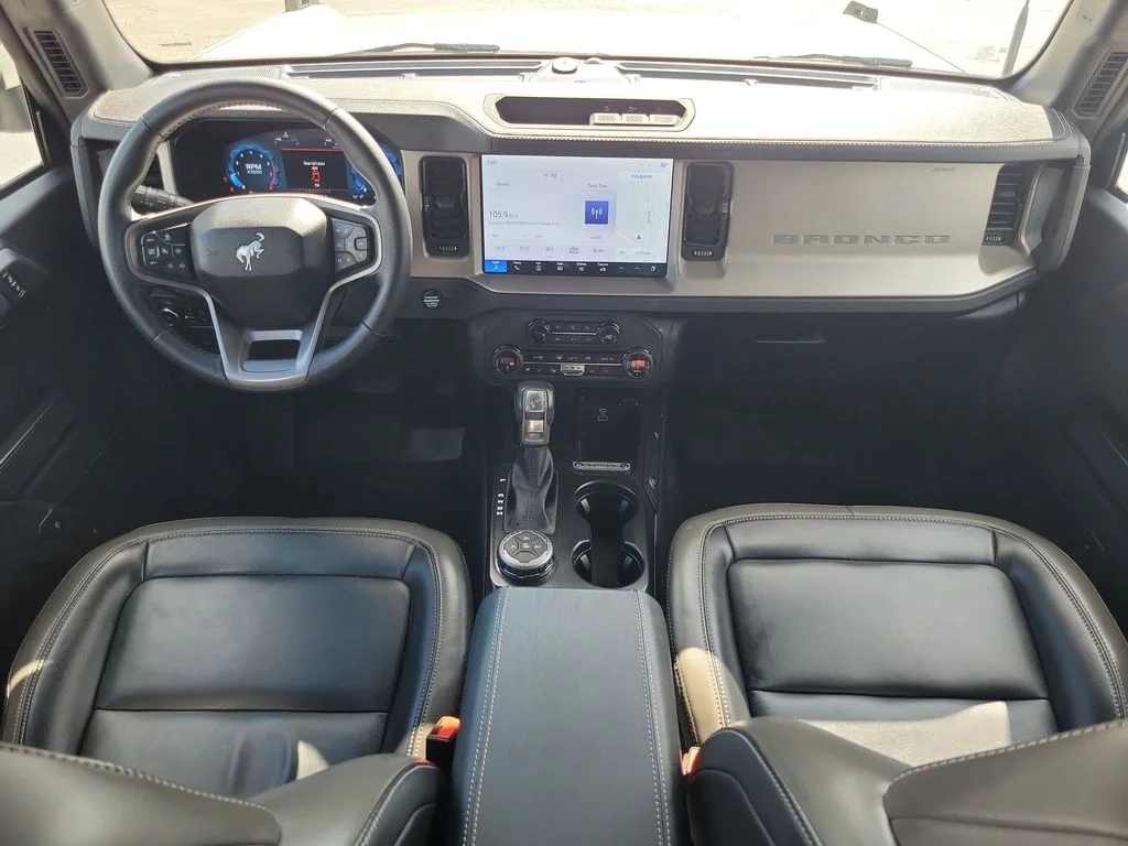 Used 2025 Ford Bronco - photo 11