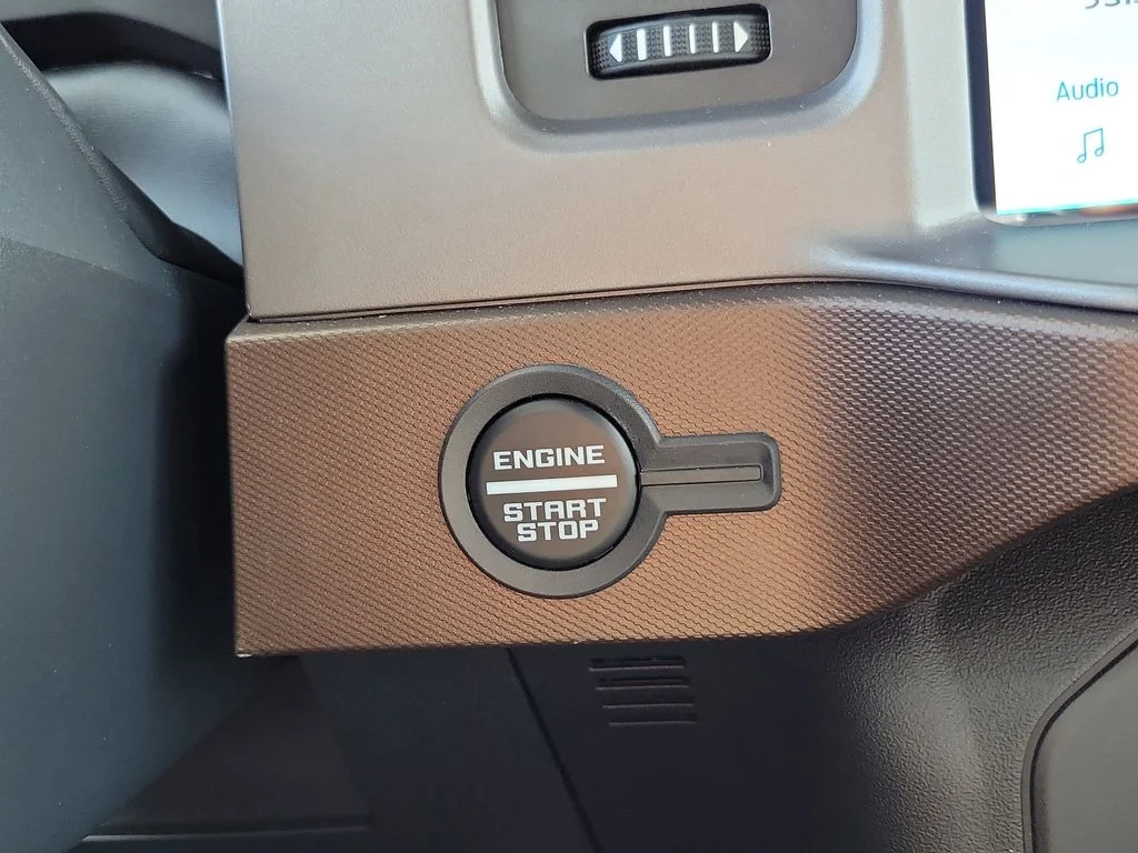 Used 2023 Ford Bronco - photo 21
