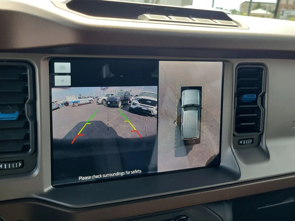 Used 2023 Ford Bronco - photo 24