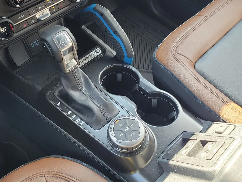 Used 2023 Ford Bronco - photo 27