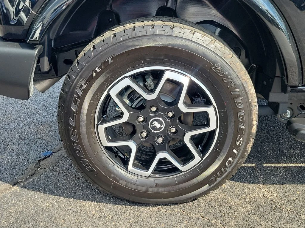 Used 2023 Ford Bronco - photo 31