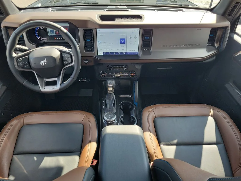 Used 2023 Ford Bronco - photo 11
