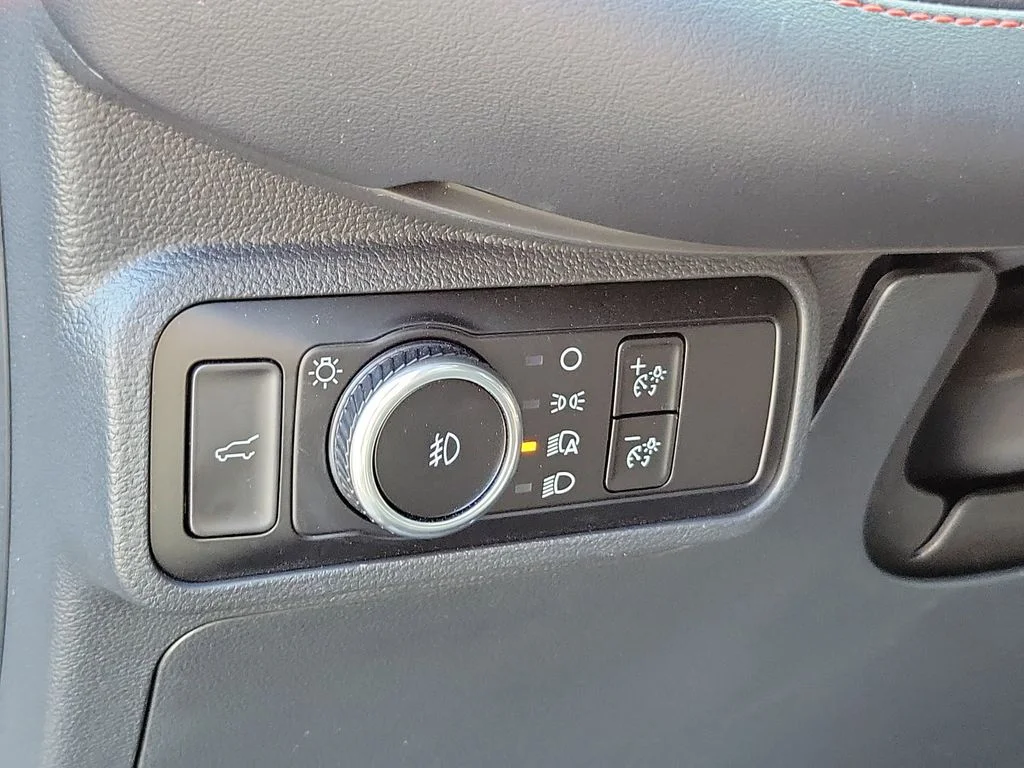 Used 2025 Ford Explorer - photo 19