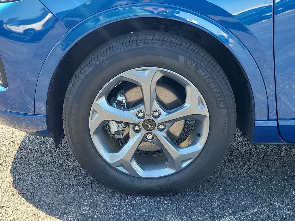 Used 2023 Ford Escape - photo 30