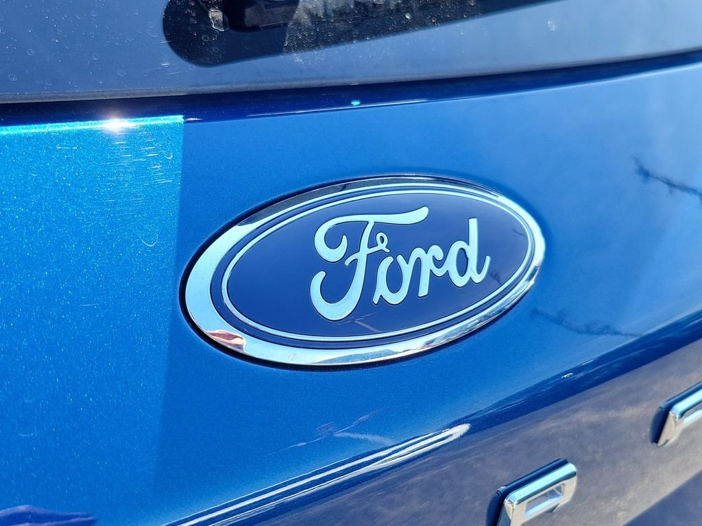 Used 2023 Ford Escape - photo 6