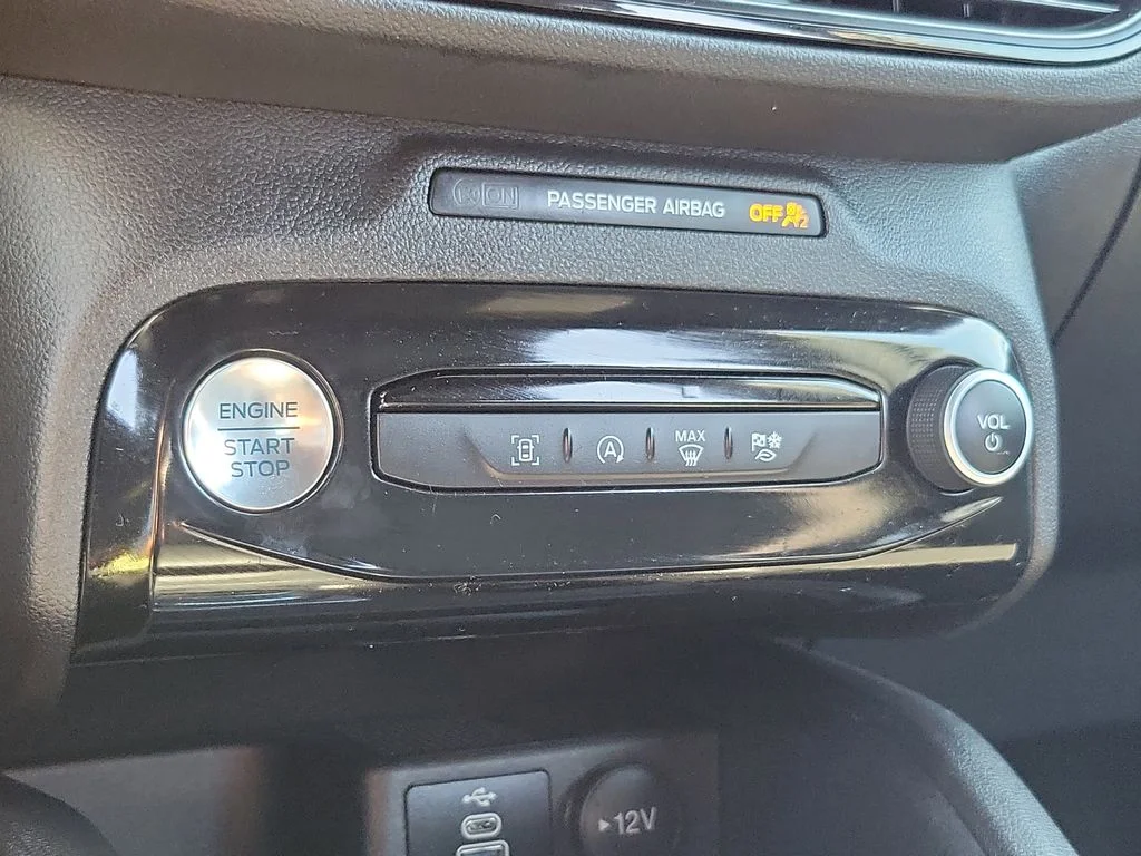 Used 2024 Ford Escape - photo 25