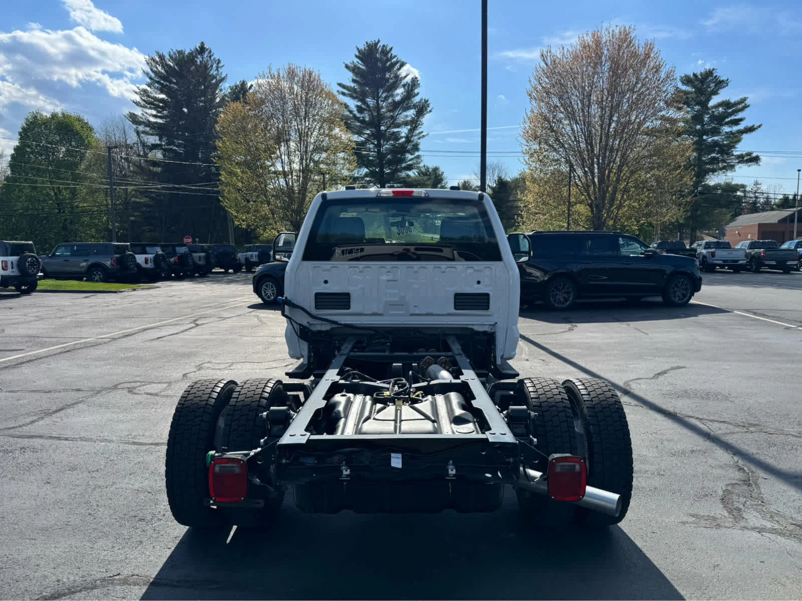 New 2026 Ford F-550 - photo 5