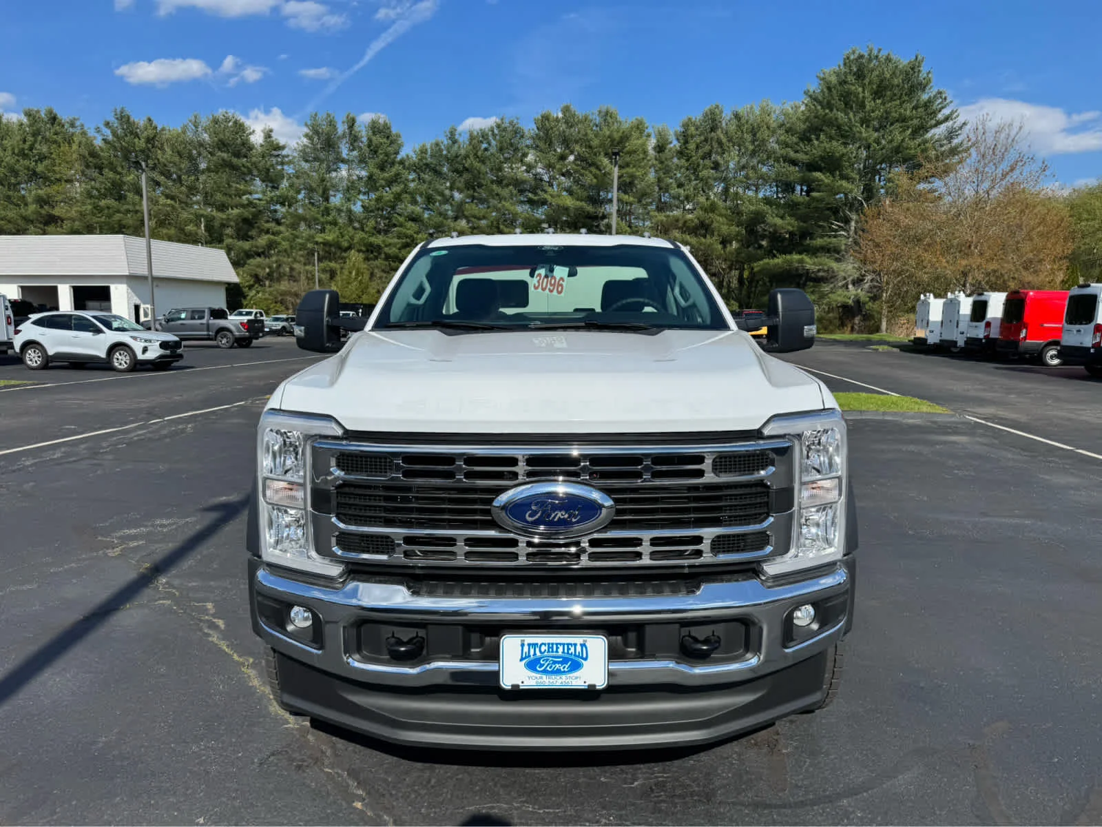 New 2026 Ford F-550 - photo 9